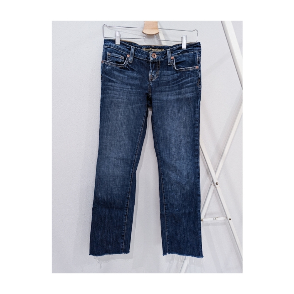 American Eagle Outfitters, Straight 77 Raw Hem Jeans, Size 2 Reg